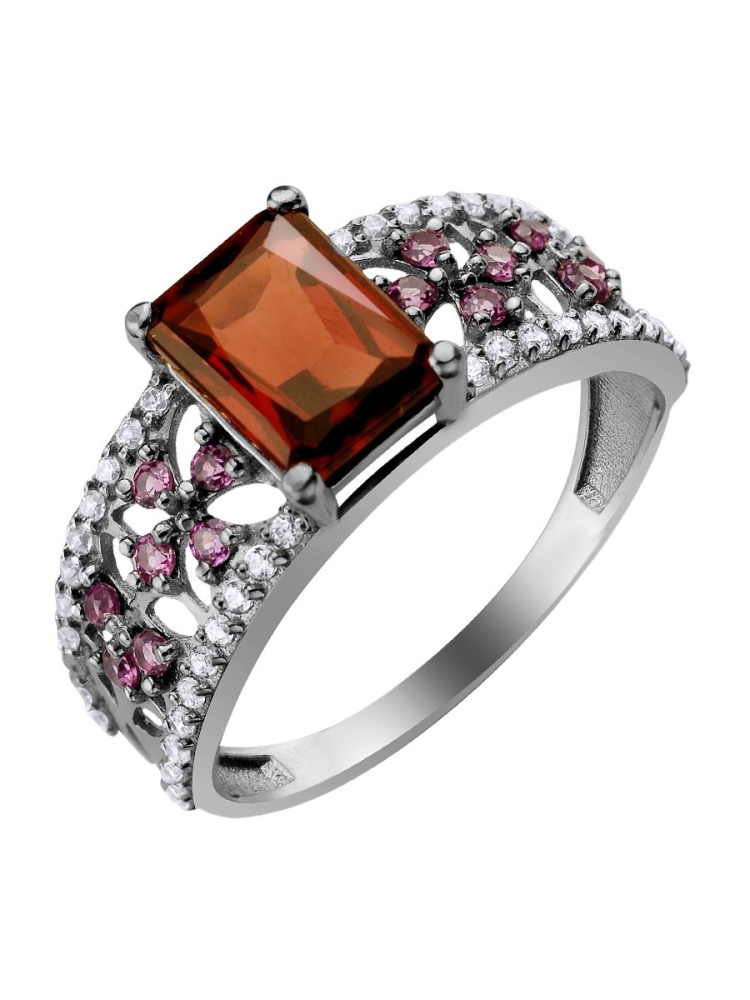 Кольцо с гранатом и родолитом из серебра 925 с родированием К-4022-Р-Род